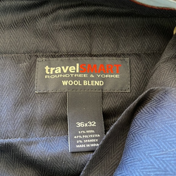 Roundtree & Yorke travelSmart pant, 36x32, flat front with pockets, no cuff, tan - Picture 2 of 5